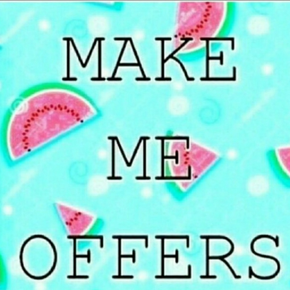 If you don't like the price send an offer! ☺